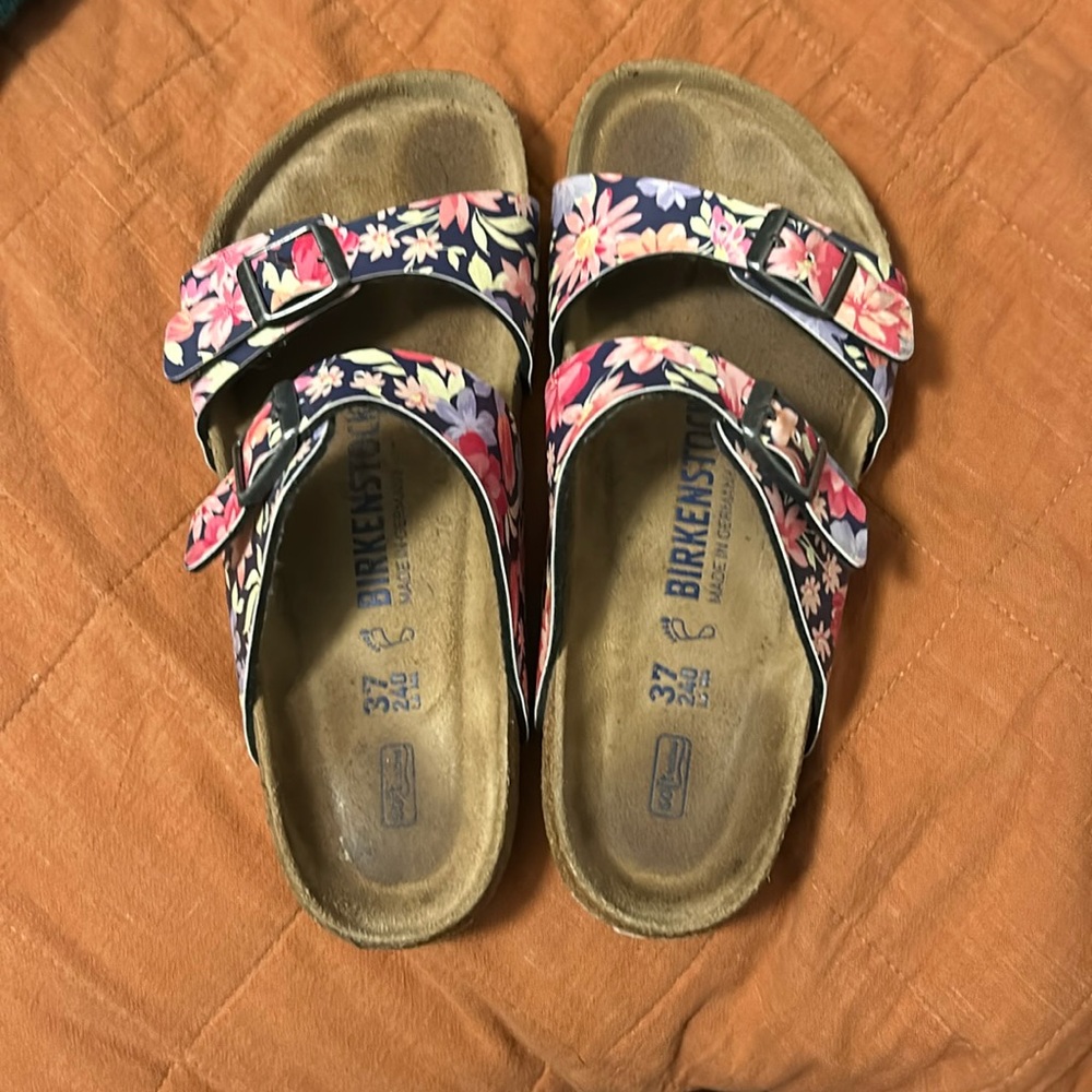 Birkenstock sandals size 37